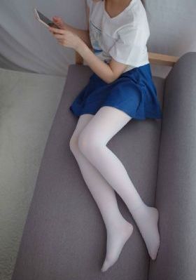 小菊的放荡日记高h无删减全_免费在线观看播放