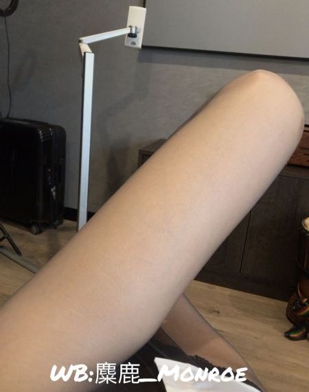 一个年轻的寡妇_BD英语神马在线观看