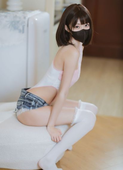 动漫老师胸乳动漫_高清完整视频观看