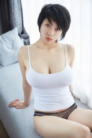 迫降航班电影在线观看免费完整版_HD高清视频播放