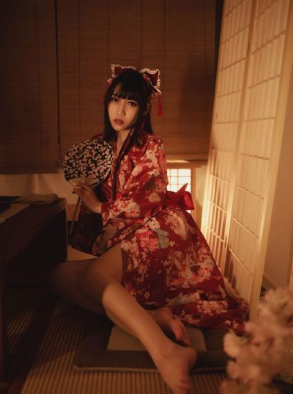 红色机尾免费观看完整版电影_BD韩语高清电影在线