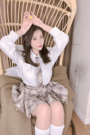 校长办公室里狂肉校花视频_1080电影在线看