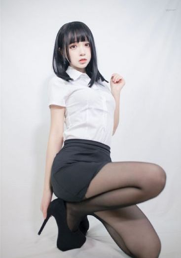 李芷珊和菜老版第二部_BD英语天堂在线
