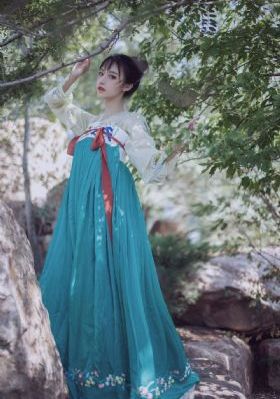 《狙击手6:幽灵射手》电影_JVID性感写真